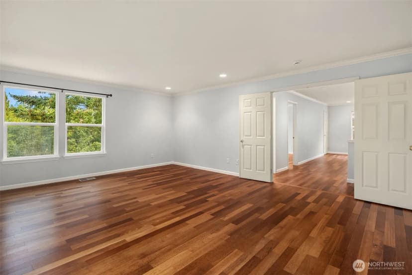 Property photo for 10161 224th Avenue Ne, Redmond photo 29