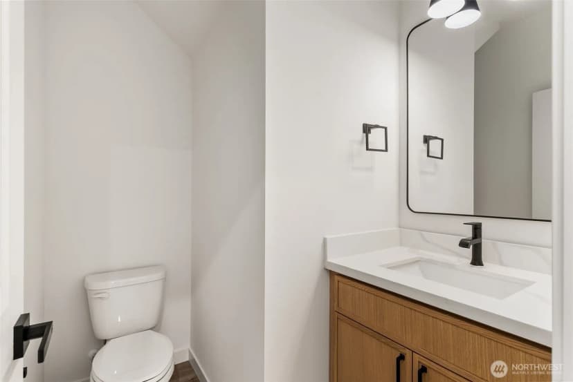 Property photo for 13807 Pinehurst Lane Nw, Gig Harbor photo 19