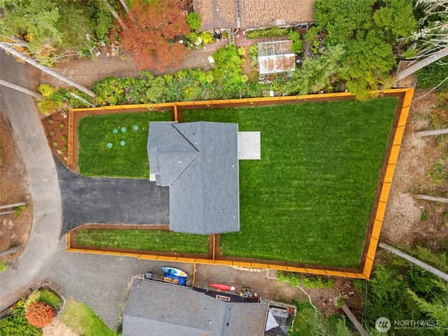Property photo for 13807 Pinehurst Lane Nw, Gig Harbor photo 4