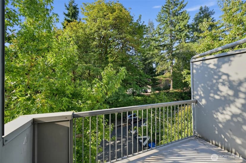 Property photo for 3014 Ne 140th Street #b, Seattle photo 27