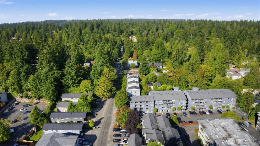 Property photo for 3014 Ne 140th Street #b, Seattle photo 38