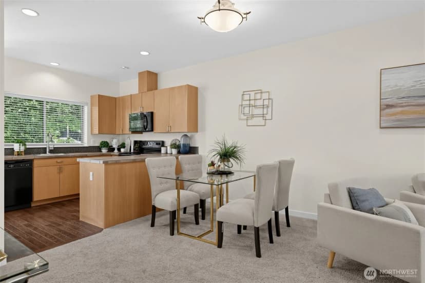 Property photo for 3014 Ne 140th Street #b, Seattle photo 12