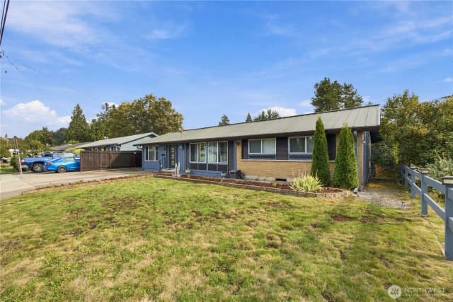 Property photo for 1318 28th Street Se, Auburn photo 4