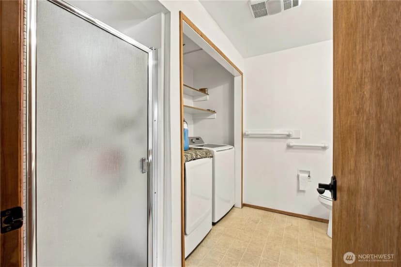Property photo for 1318 28th Street Se, Auburn photo 19
