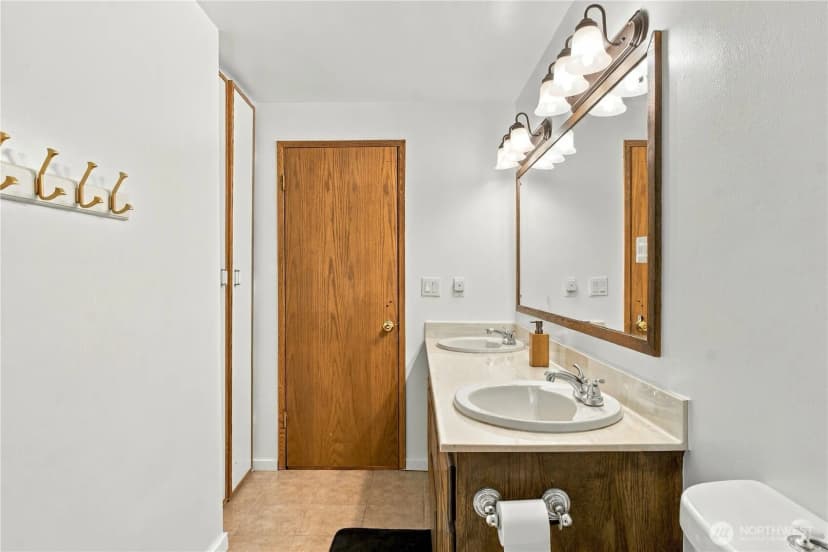 Property photo for 1318 28th Street Se, Auburn photo 22