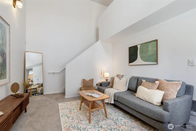Property photo for 425 Vine St #721, Seattle photo 3