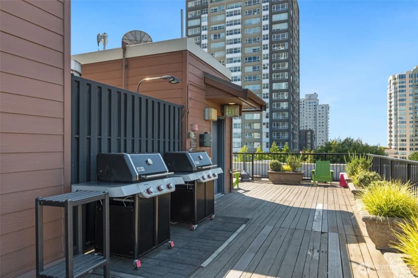 Property photo for 425 Vine St #721, Seattle photo 17