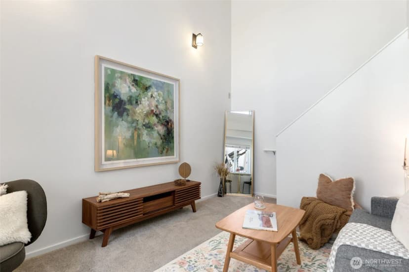 Property photo for 425 Vine St #721, Seattle photo 4