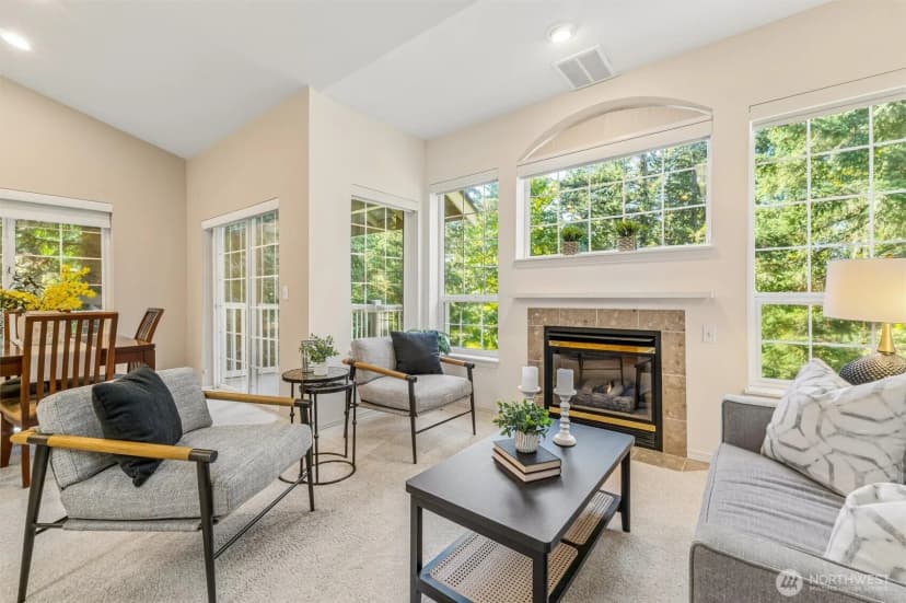 Property photo for 18555 Ne 57th Street #18555, Redmond photo 7