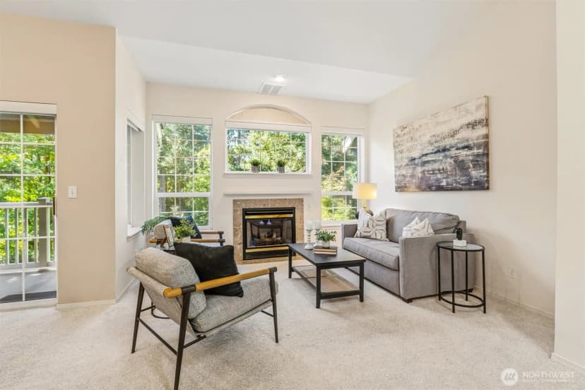 Property photo for 18555 Ne 57th Street #18555, Redmond photo 5
