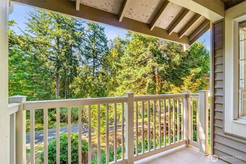 Property photo for 18555 Ne 57th Street #18555, Redmond photo 17