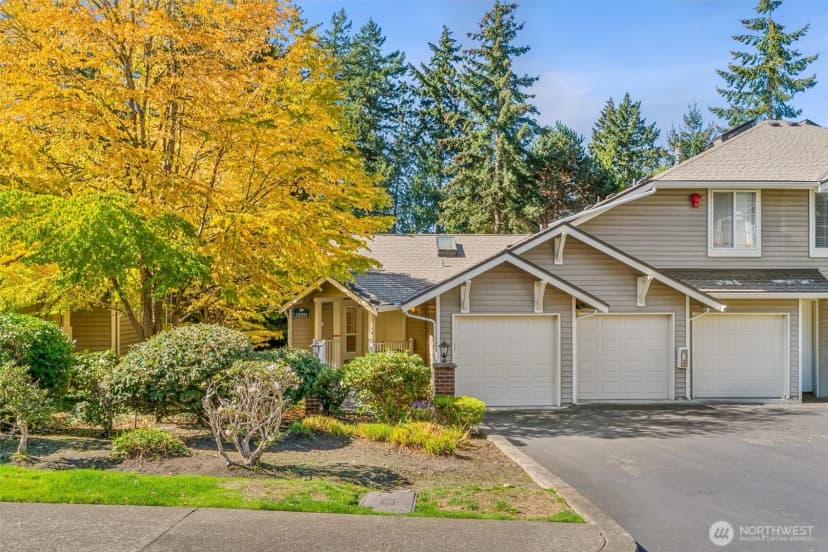 Property photo for 18555 Ne 57th Street #18555, Redmond