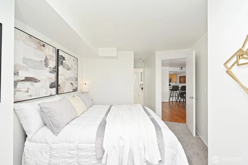 Property photo for 530 Melrose Avenue E #605, Seattle photo 21
