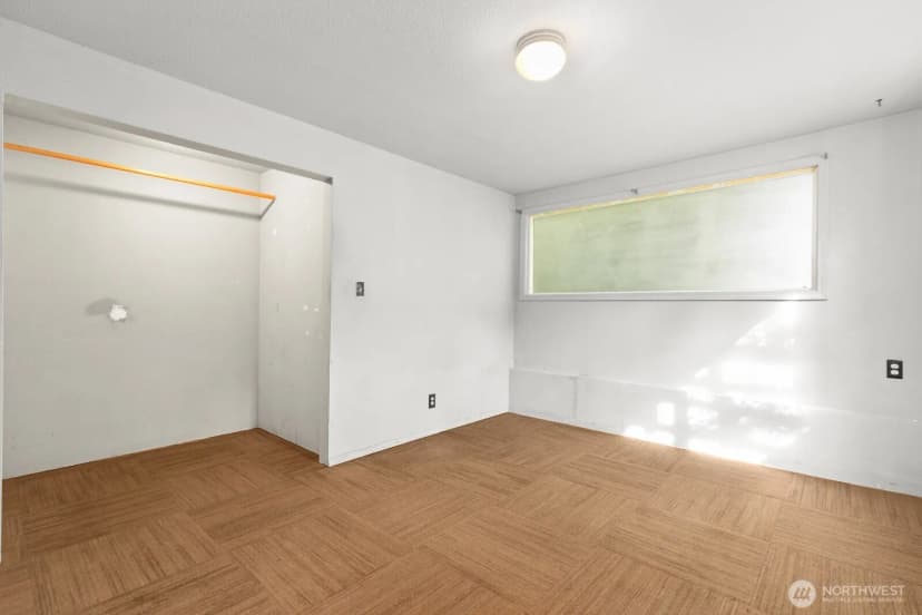 Property photo for 13227 14th Avenue S, Burien photo 19