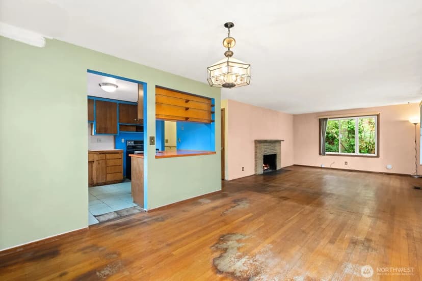 Property photo for 13227 14th Avenue S, Burien photo 9