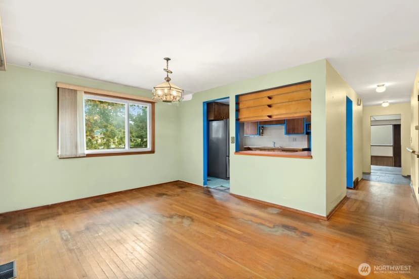 Property photo for 13227 14th Avenue S, Burien photo 8