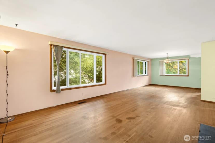 Property photo for 13227 14th Avenue S, Burien photo 7