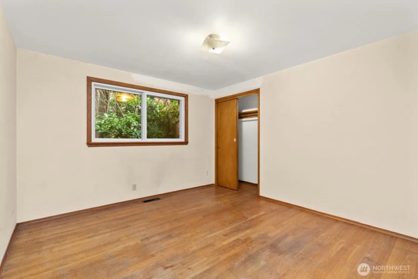 Property photo for 13227 14th Avenue S, Burien photo 13