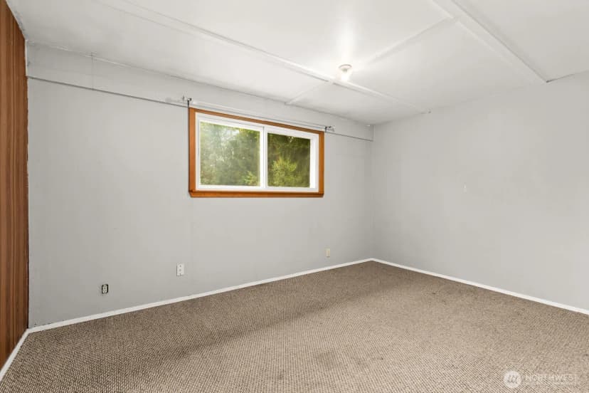 Property photo for 13227 14th Avenue S, Burien photo 15