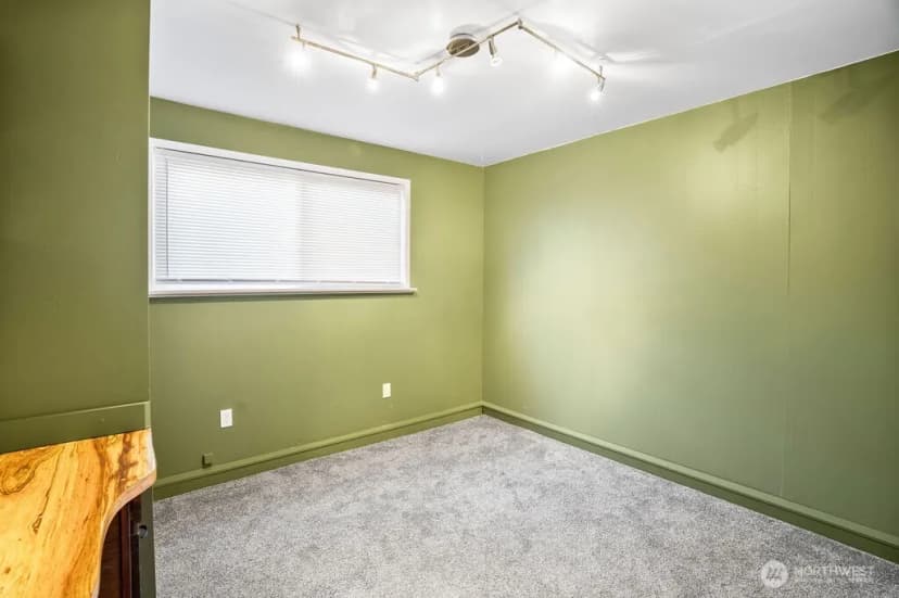 Property photo for 17629 72nd Avenue W, Edmonds photo 16