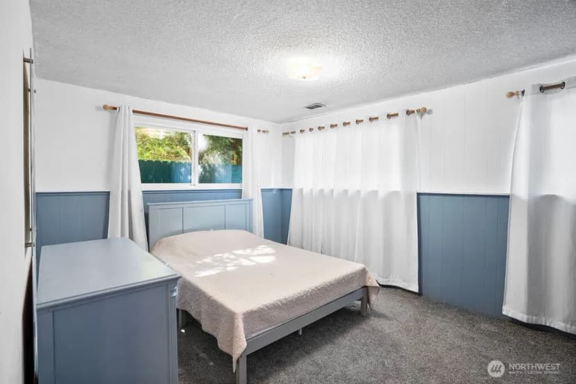 Property photo for 17629 72nd Avenue W, Edmonds photo 18
