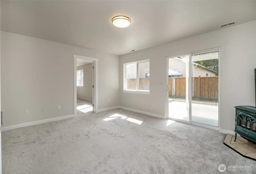 Property photo for 7804 207th Street E, Spanaway photo 22