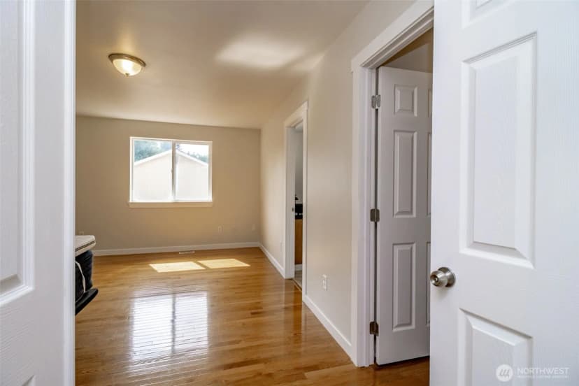 Property photo for 7804 207th Street E, Spanaway photo 11