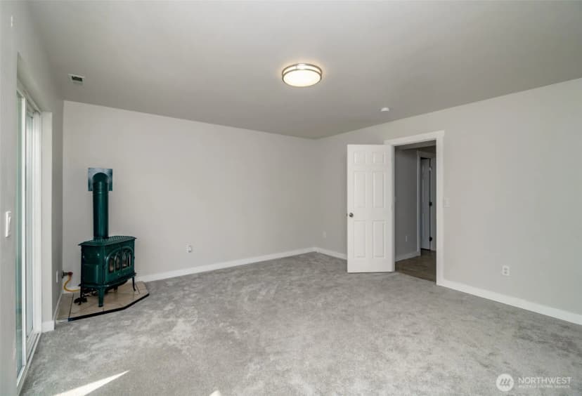 Property photo for 7804 207th Street E, Spanaway photo 24