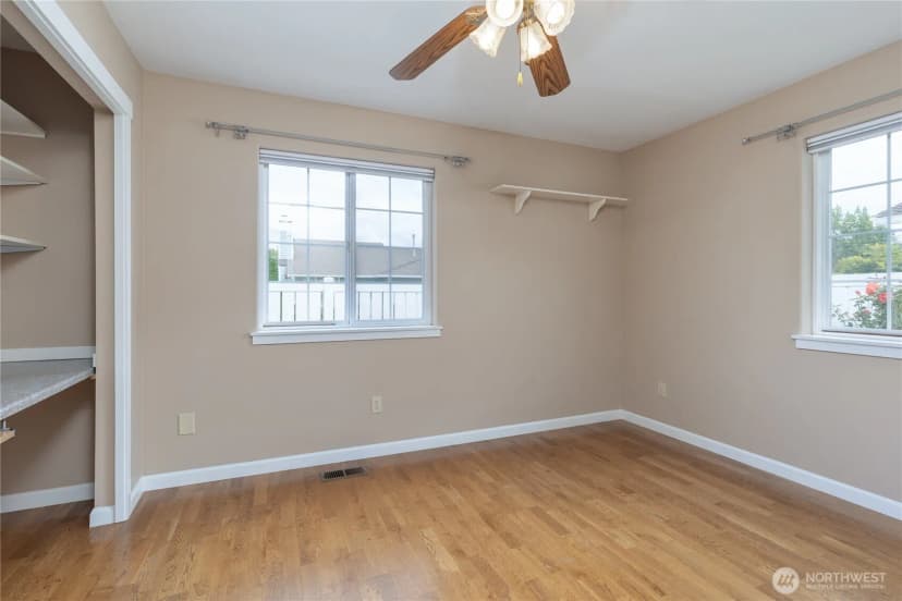 Property photo for 1811 F Street Se #14, Auburn photo 13
