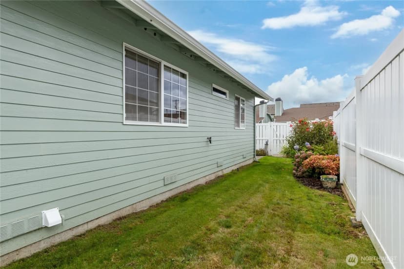 Property photo for 1811 F Street Se #14, Auburn photo 21