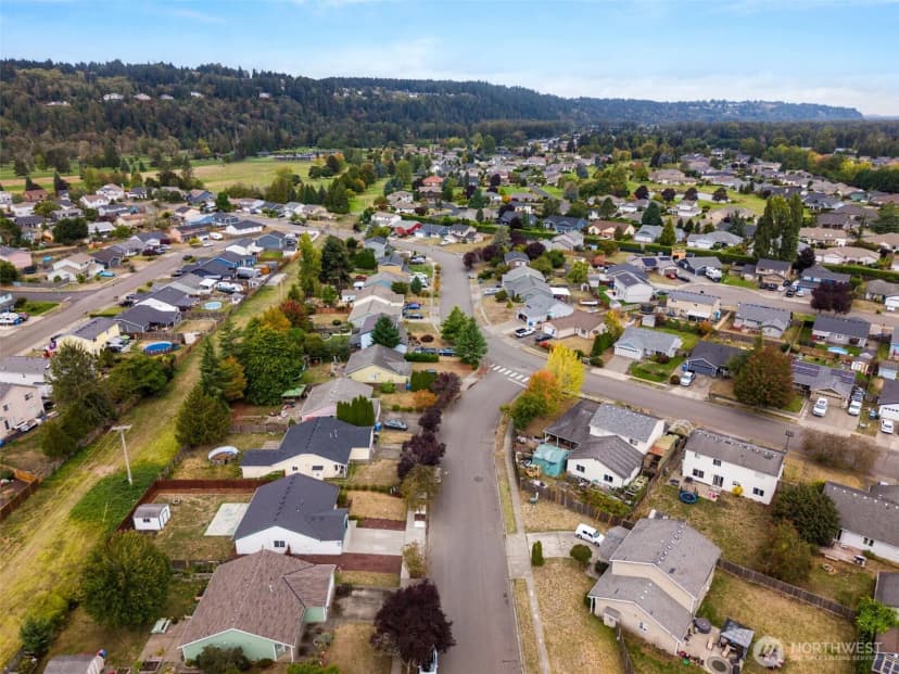 Property photo for 1305 Nunnally Avenue Nw, Orting photo 29