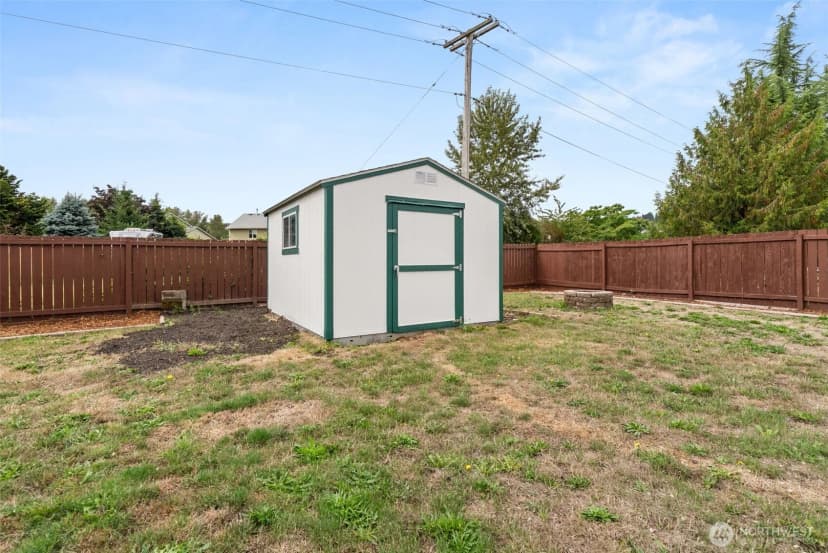 Property photo for 1305 Nunnally Avenue Nw, Orting photo 24
