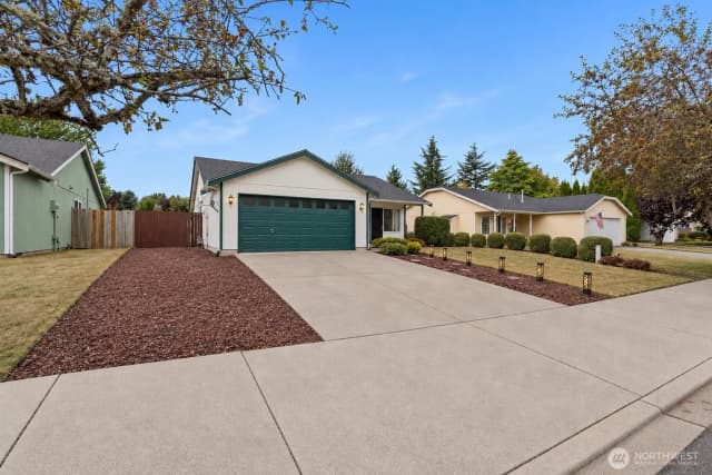 Property photo for 1305 Nunnally Avenue Nw, Orting photo 2