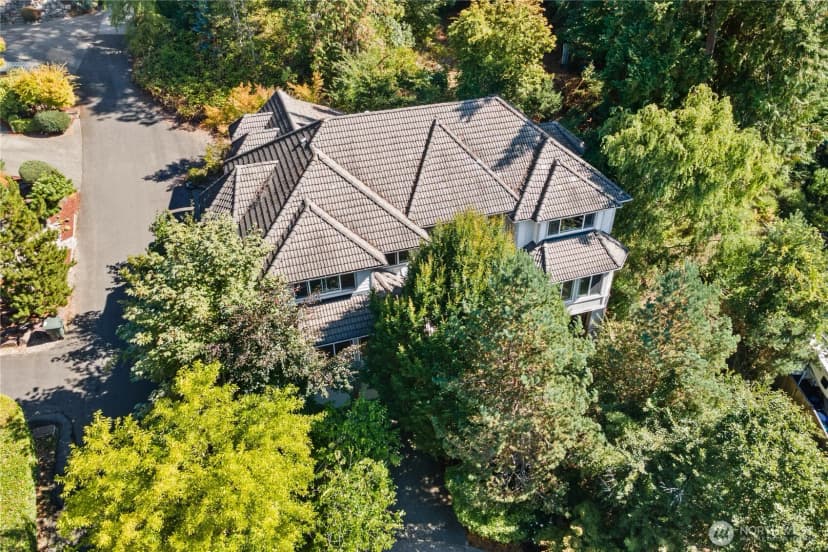 Property photo for 19627 Ne 33rd Place, Sammamish photo 22
