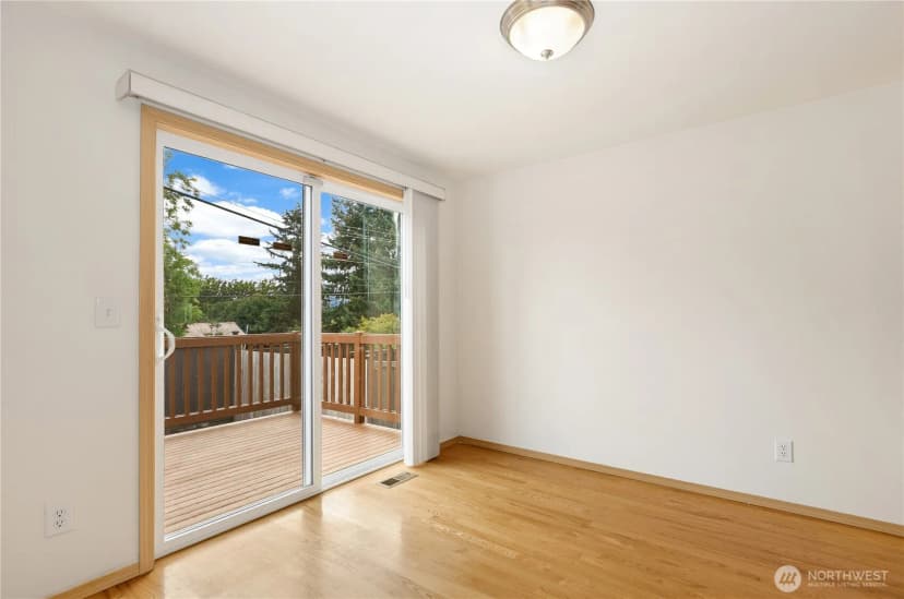 Property photo for 11429 Se 195th Place, Kent photo 15