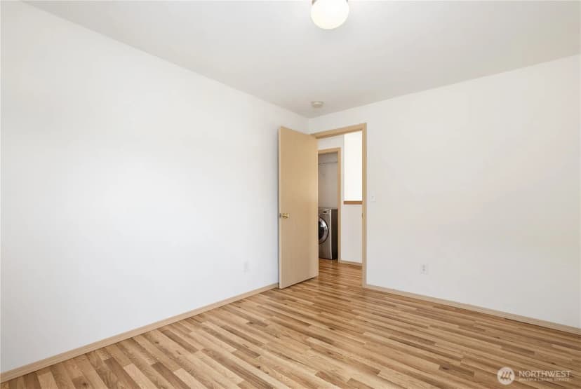 Property photo for 11429 Se 195th Place, Kent photo 28