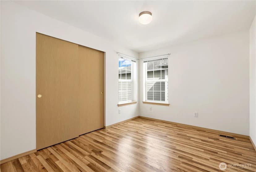 Property photo for 11429 Se 195th Place, Kent photo 27