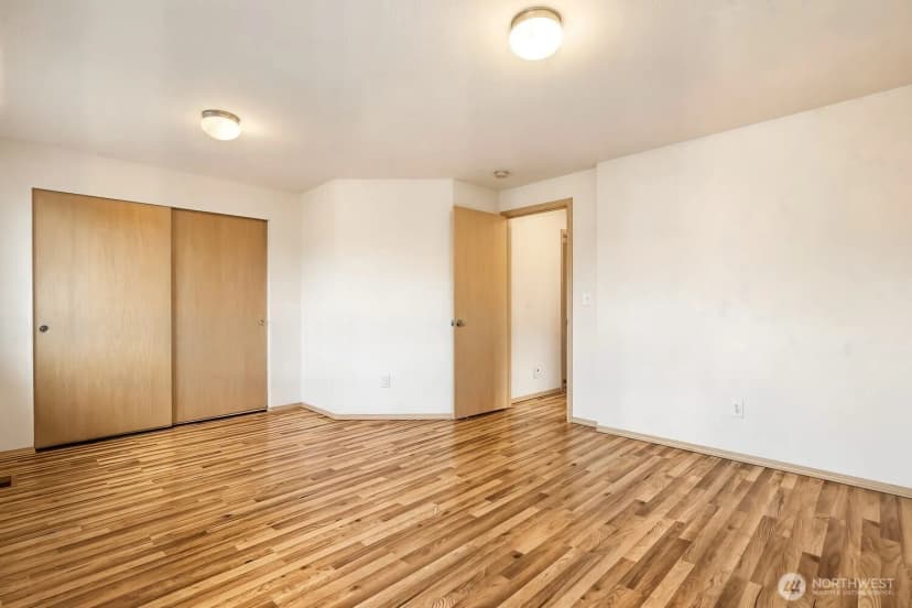 Property photo for 11429 Se 195th Place, Kent photo 26