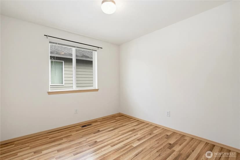 Property photo for 11429 Se 195th Place, Kent photo 29