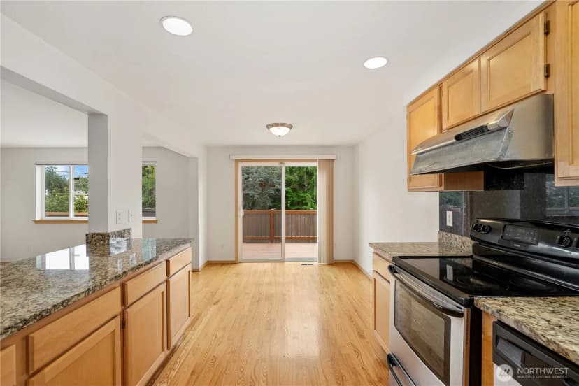 Property photo for 11429 Se 195th Place, Kent photo 12