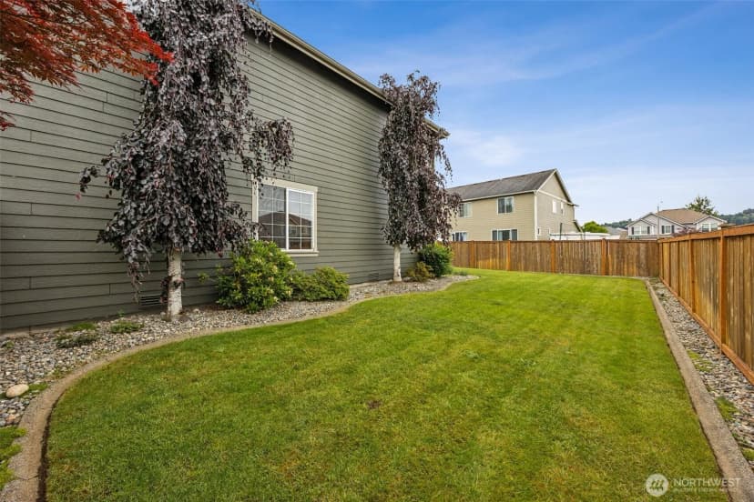 Property photo for 1519 Daffodil Avenue Ne, Orting photo 34