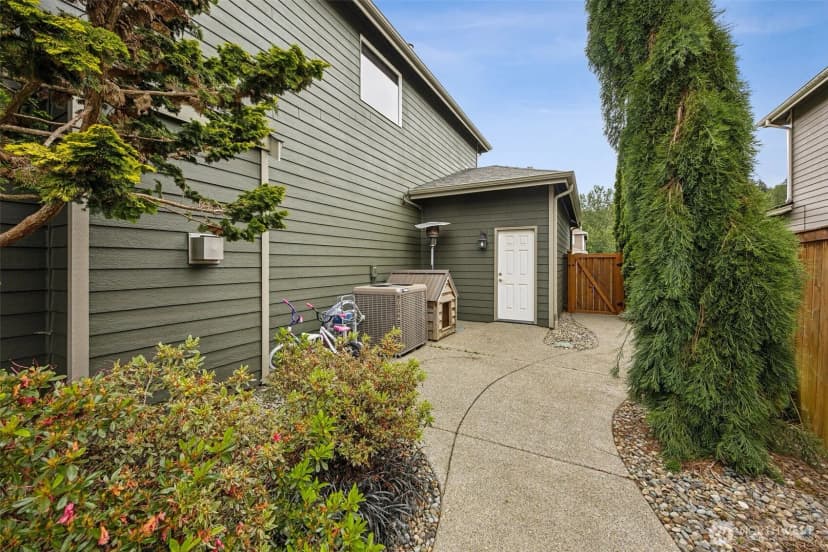 Property photo for 1519 Daffodil Avenue Ne, Orting photo 32
