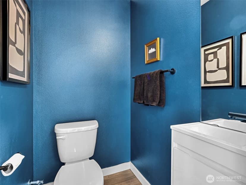 Property photo for 8660 13th Avenue Nw #b, Seattle photo 17