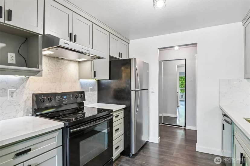 Property photo for 1722 Sw 318th Place #41d, Federal Way photo 7