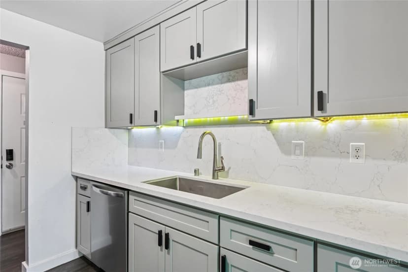Property photo for 1722 Sw 318th Place #41d, Federal Way photo 8