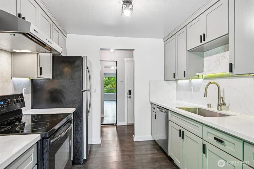 Property photo for 1722 Sw 318th Place #41d, Federal Way photo 6