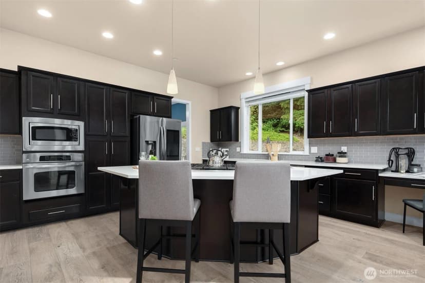 Property photo for 16125 Se 44th Way, Bellevue photo 4