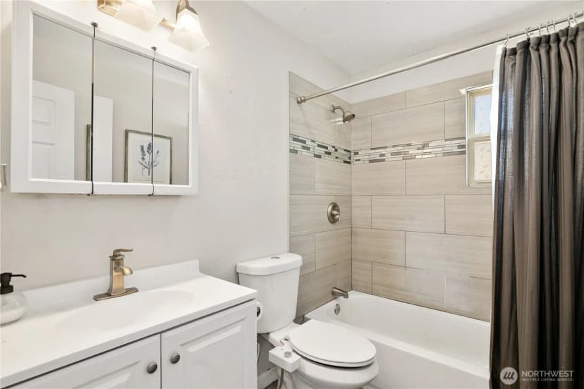 Property photo for 5215 Mcdacer Avenue, Tacoma photo 22