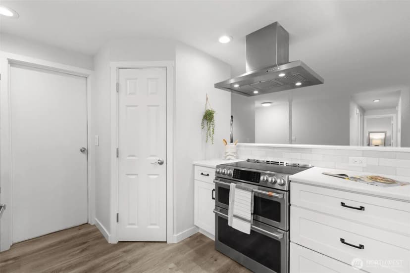 Property photo for 2605 Camas Avenue Ne, Renton photo 9