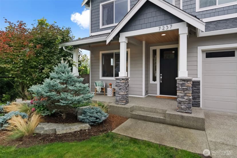 Property photo for 7237 Sanford Avenue, Gig Harbor photo 2